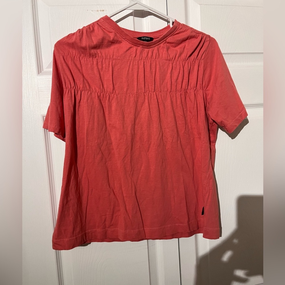 🌸🌸5 for$15🌸🌸Buffalo David Bitton Coral Short Sleeve Tee